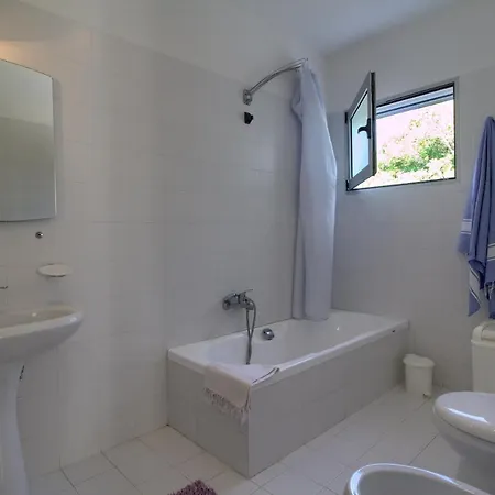 بيت للعطل La Macchia By Lovesud